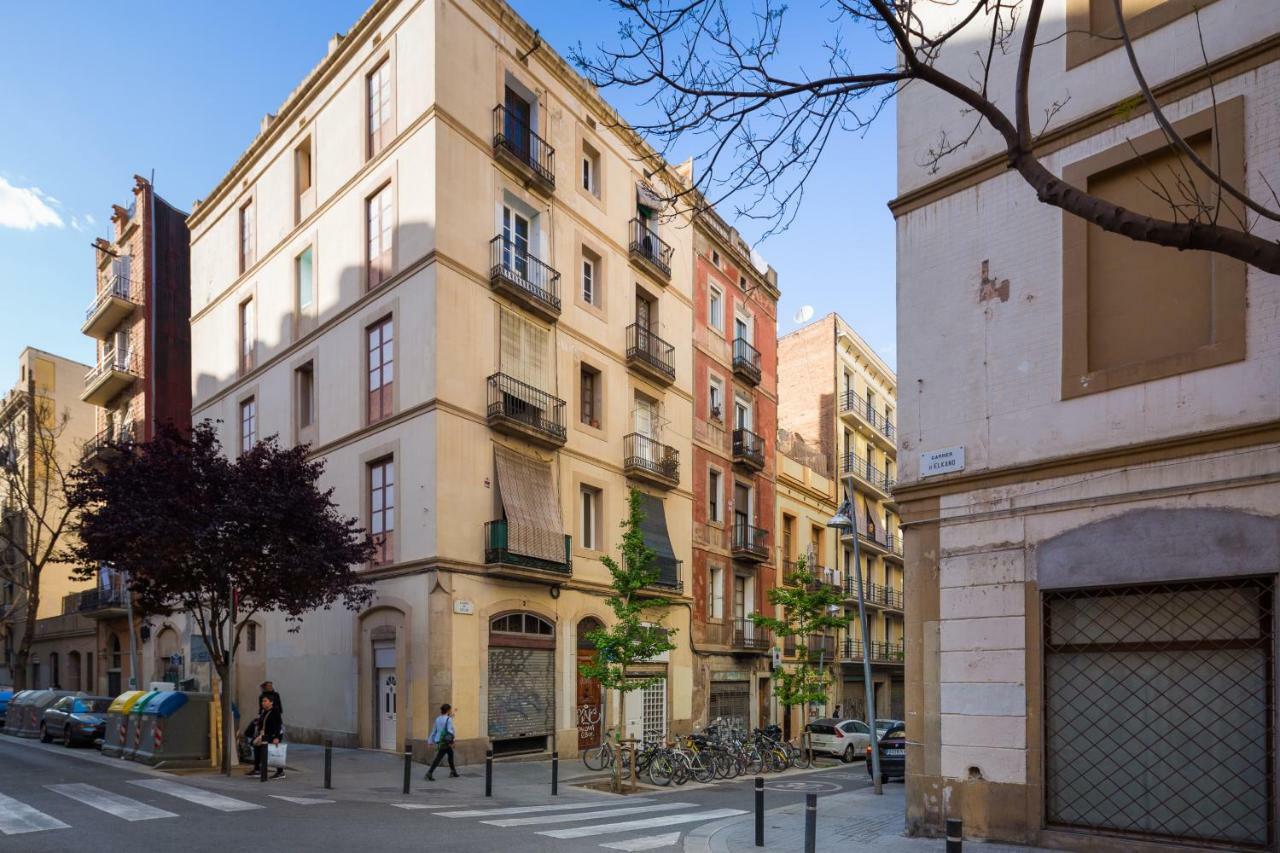 Friendly Family Poble-Sec Barcelona Exterior photo